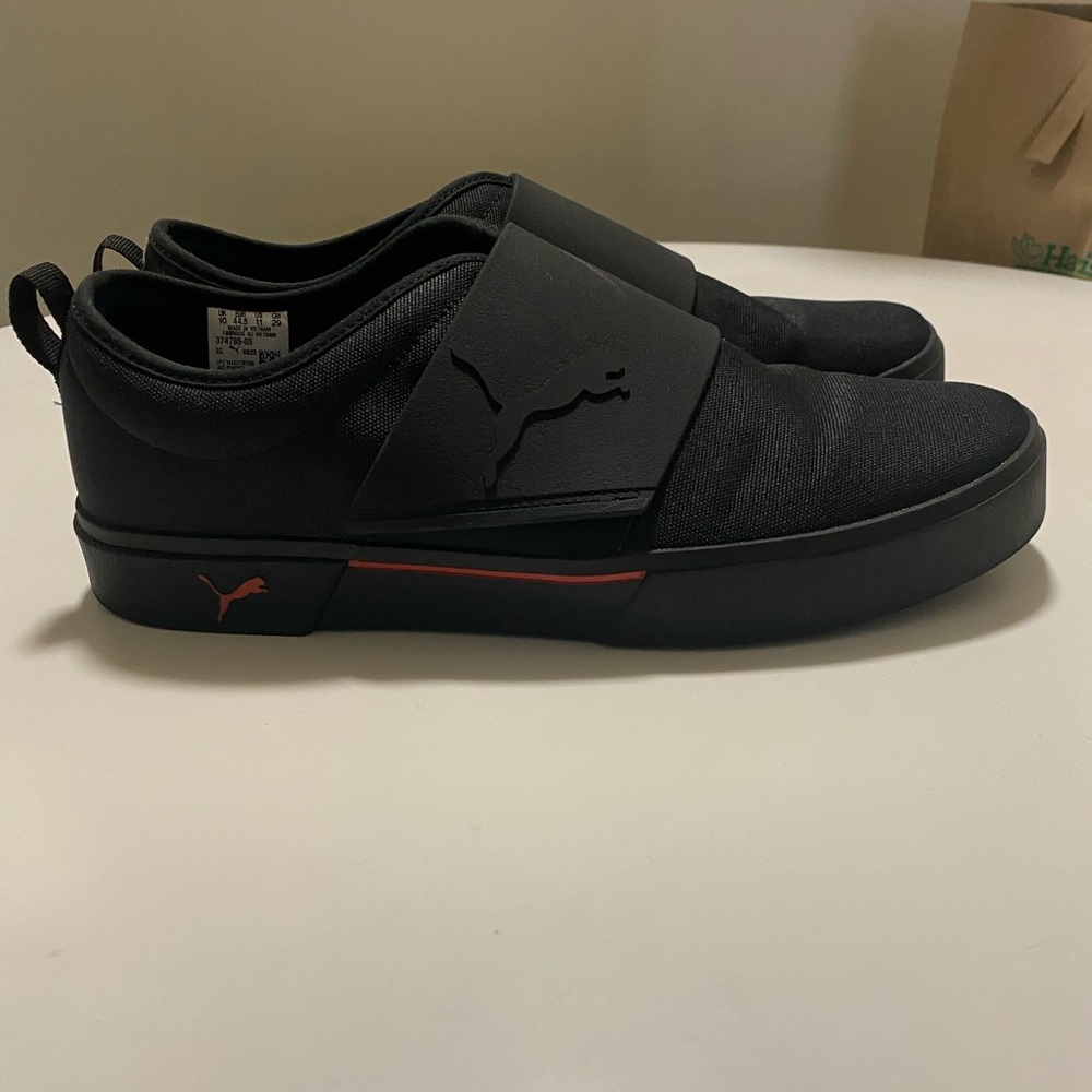 Puma Slip On Sneakers